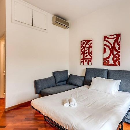 Splendid Flat On The Tiber River Rom Exteriör bild